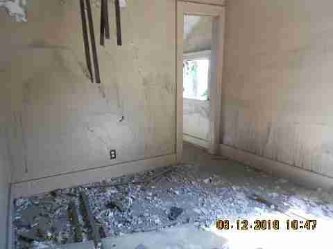 14098 Saratoga (28)_m.jpg